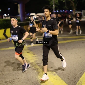 Runner Photo 4271822