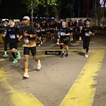 Runner Photo 4271824