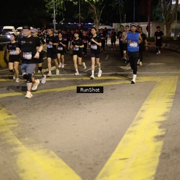 Runner Photo 4271825