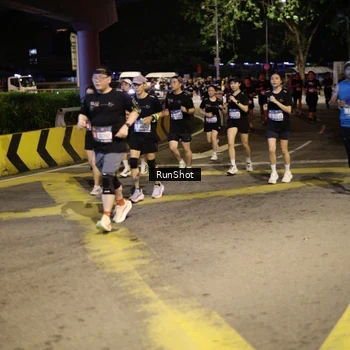 Runner Photo 4271830