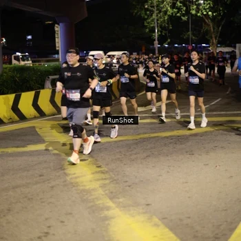 Runner Photo 4271831