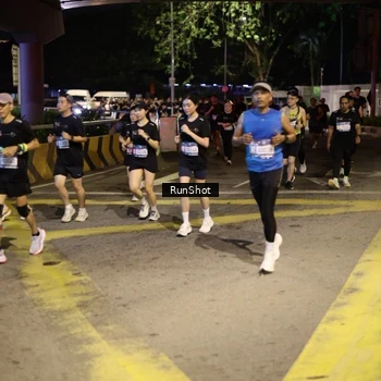 Runner Photo 4271840