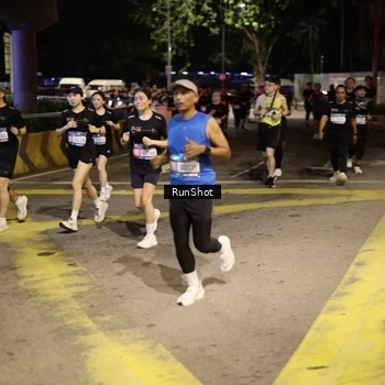 Runner Photo 4271848