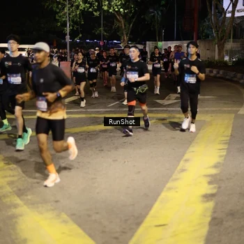 Runner Photo 4271858