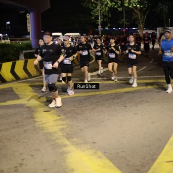 Runner Photo 4271859