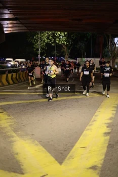 Runner Photo 4271861