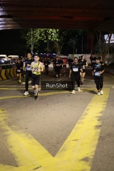 Runner Photo 4271865
