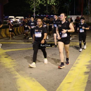 Runner Photo 4271883
