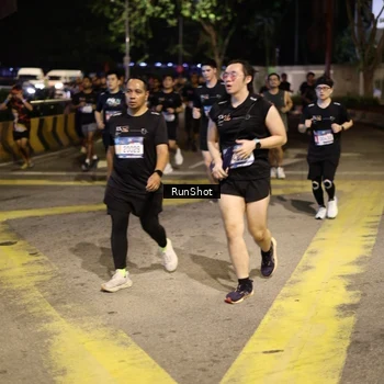 Runner Photo 4271884