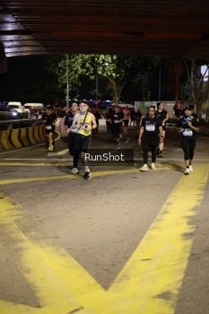 Runner Photo 4271907