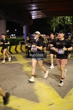 Runner Photo 4271990