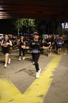 Runner Photo 4271997