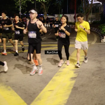 Runner Photo 4272045