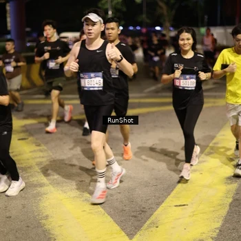 Runner Photo 4272053