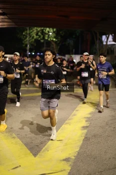 Runner Photo 4272068