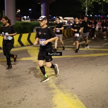 Runner Photo 4272081