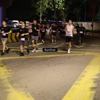 Runner Photo 4272083