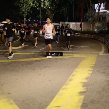 Runner Photo 4272087