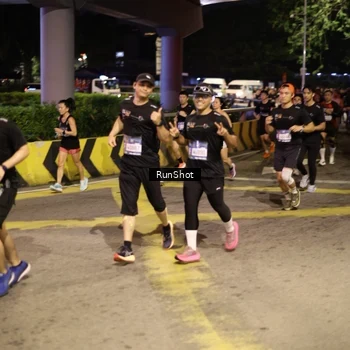 Runner Photo 4272099
