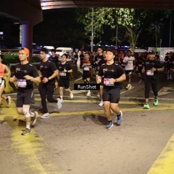 Runner Photo 4272108
