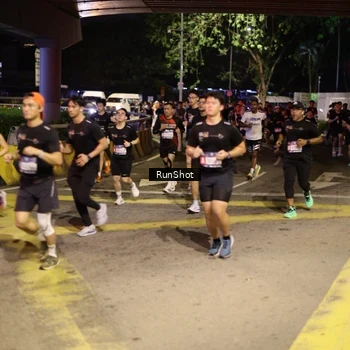 Runner Photo 4272109