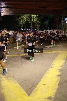 Runner Photo 4272124