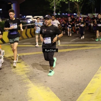 Runner Photo 4272133