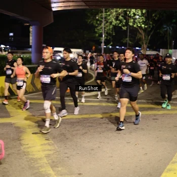 Runner Photo 4272144