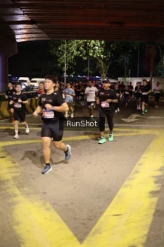 Runner Photo 4272157