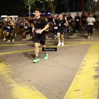 Runner Photo 4272159