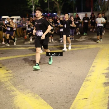 Runner Photo 4272160