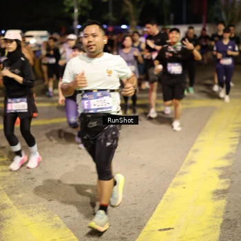 Runner Photo 4272194