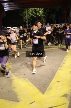 Runner Photo 4272205