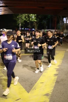 Runner Photo 4272221