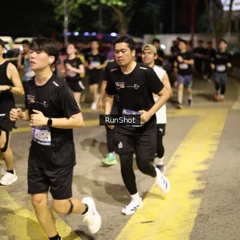 Runner Photo 4272231