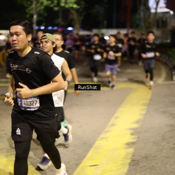 Runner Photo 4272235