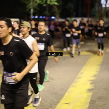 Runner Photo 4272237