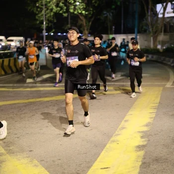 Runner Photo 4272259
