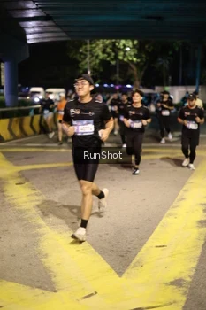 Runner Photo 4272266