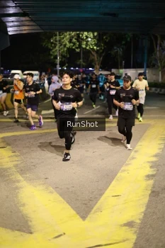 Runner Photo 4272270