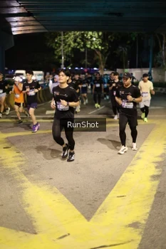 Runner Photo 4272275