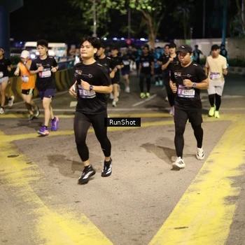 Runner Photo 4272276
