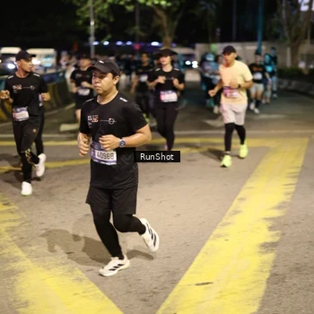 Runner Photo 4272283