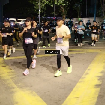 Runner Photo 4272291