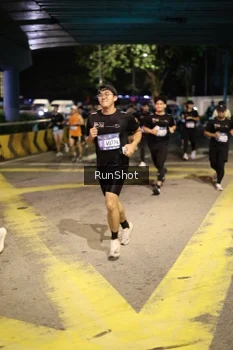 Runner Photo 4272297