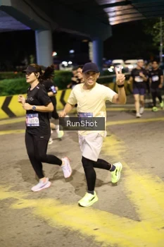 Runner Photo 4272301
