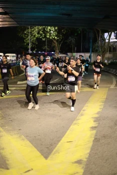Runner Photo 4272313