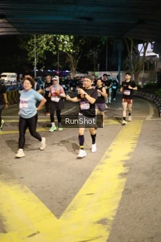 Runner Photo 4272341