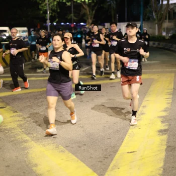 Runner Photo 4272395