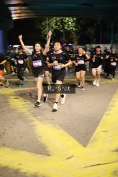 Runner Photo 4272429
